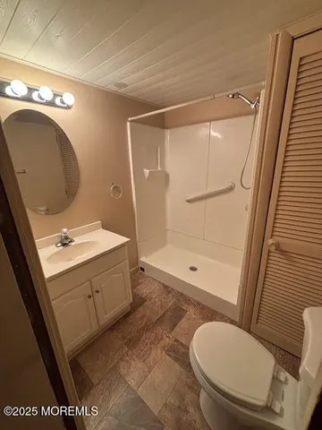 $89,000 | 53 Bayshore Mobile Manor, Hazlet, NJ 07730