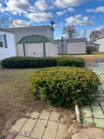 $89,000 | 53 Bayshore Mobile Manor, Hazlet, NJ 07730