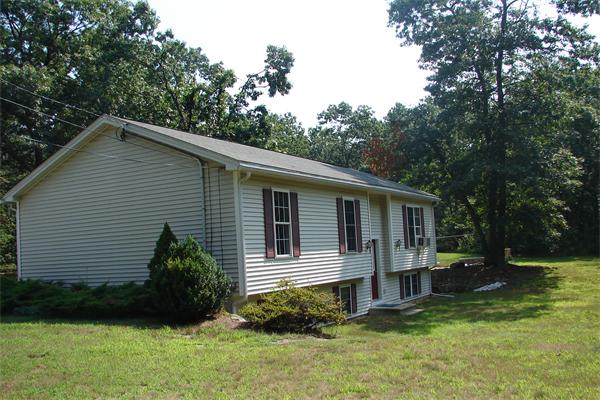 658 South Meadow Road Lancaster, MA 01523 - Photo 1 of 20