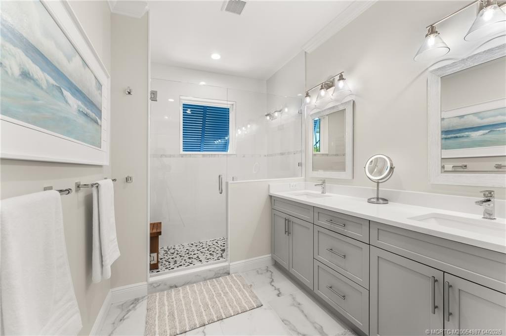 517 Southwest Ocean Boulevard Stuart, FL 34994 - Photo 21 of 36 Owners Private Bathroom