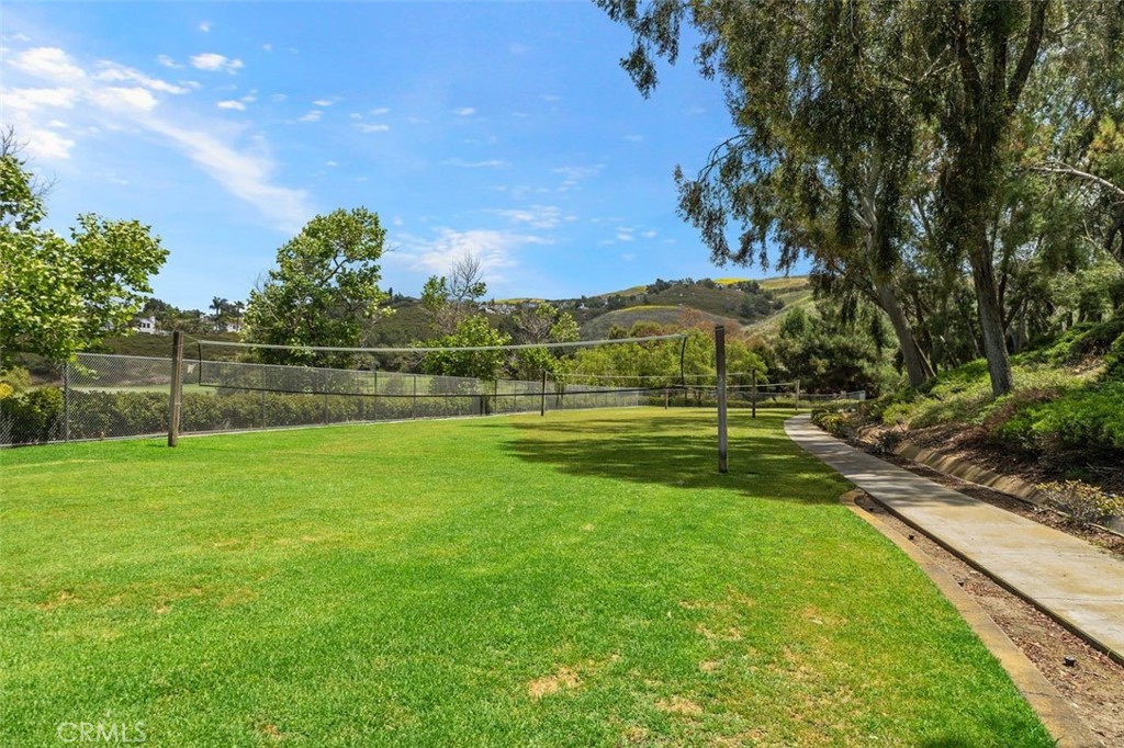 2818 Via Blanco San Clemente, CA 92673 - Photo 44 of 45 a view of a park