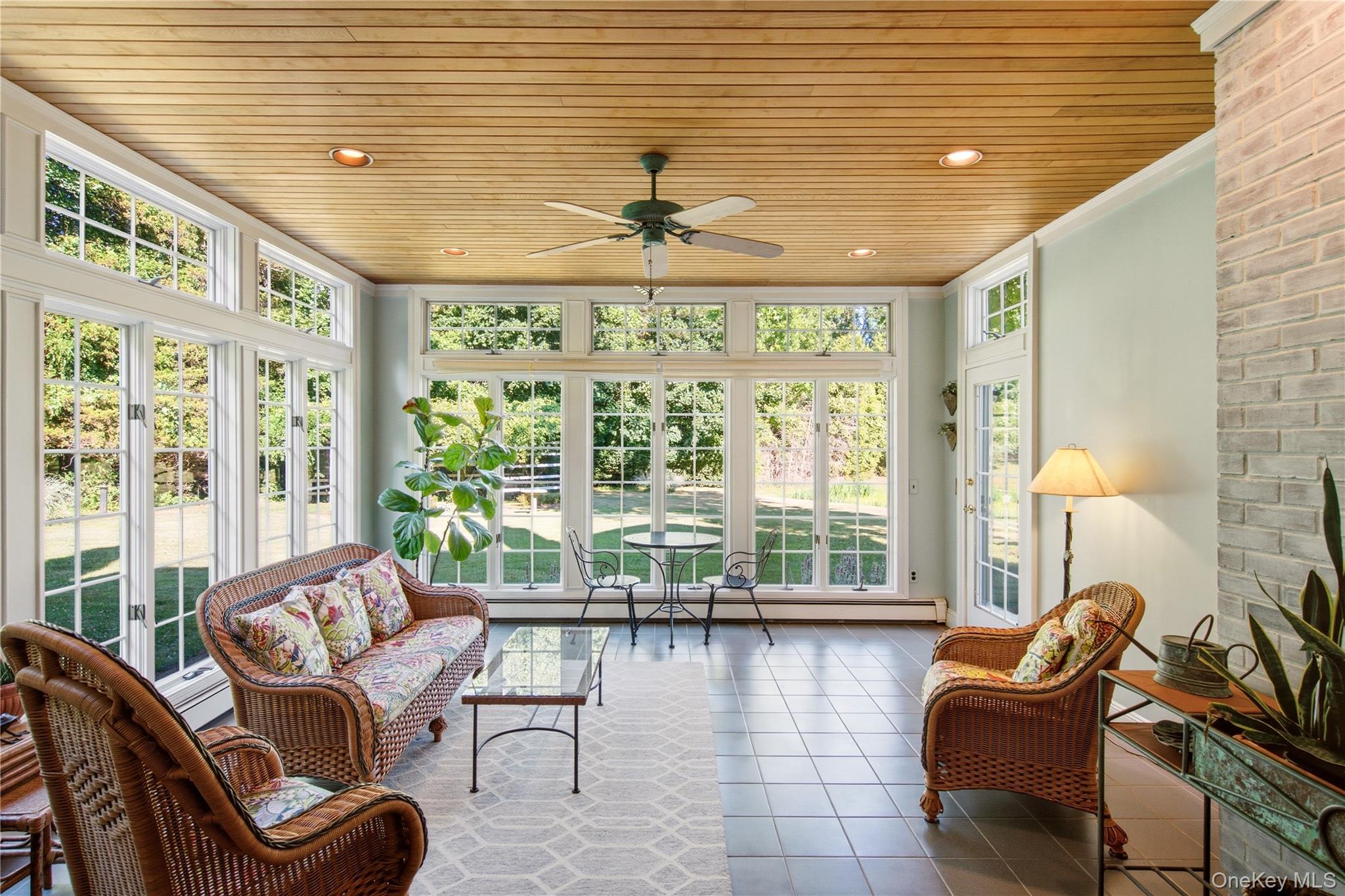 54 Snake Hill Road Cold Spring Harbor, NY 11724 - Photo 7 of 39