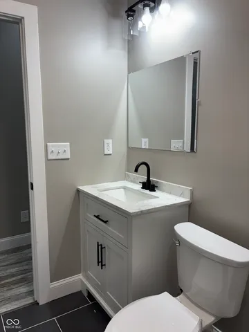 $299,999 | 1924 North Lesley Avenue, Indianapolis, IN 46218