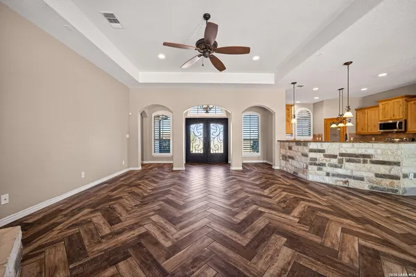$3,600 | 7033 Robin Hood Way, Schertz, TX 78154