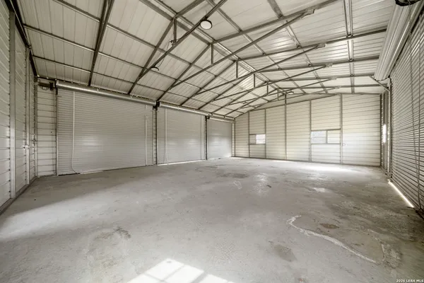 $3,600 | 7033 Robin Hood Way, Schertz, TX 78154