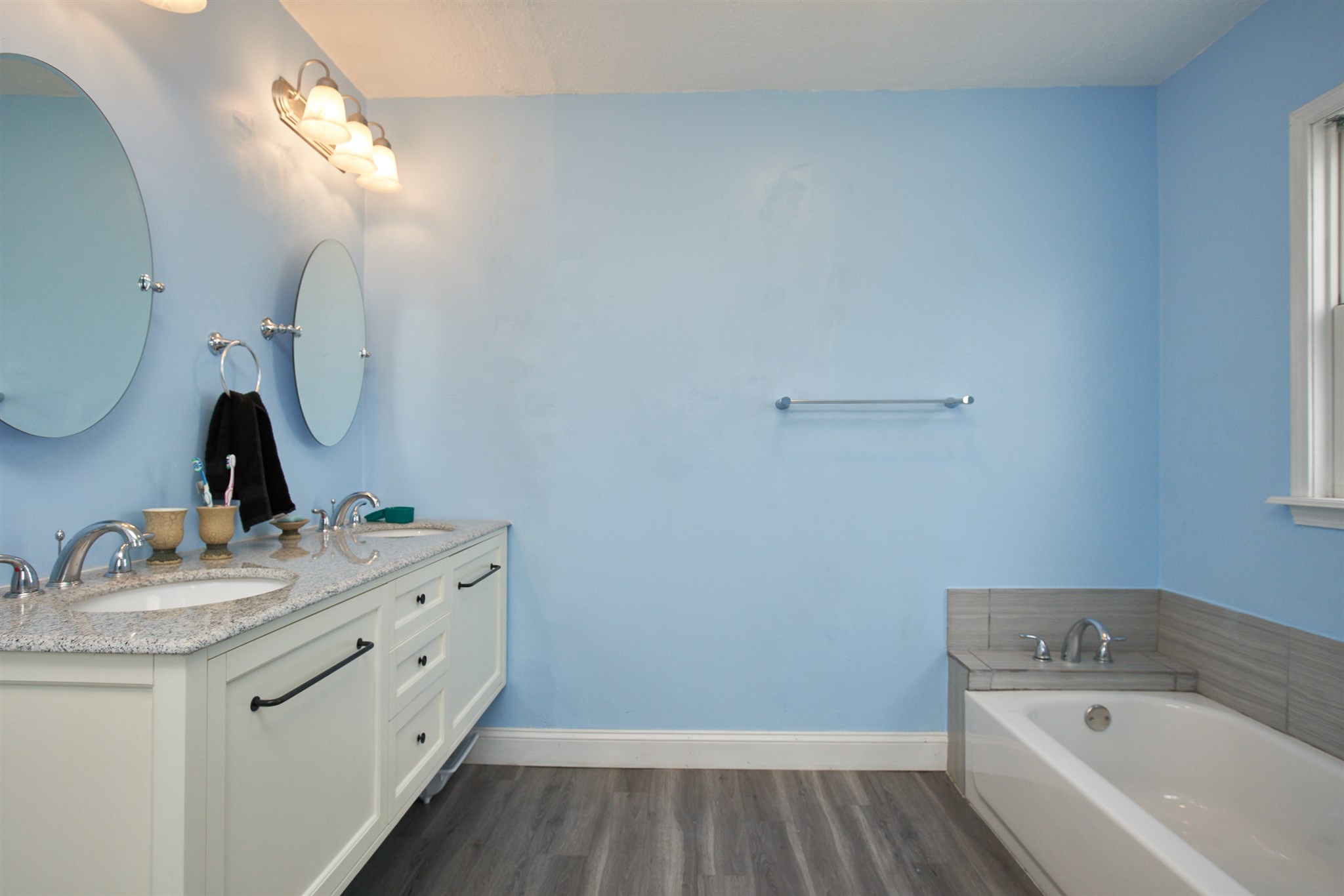 400 Locust Street Newburgh, IN 47630 - Photo 6 of 33 Gallery Image 6