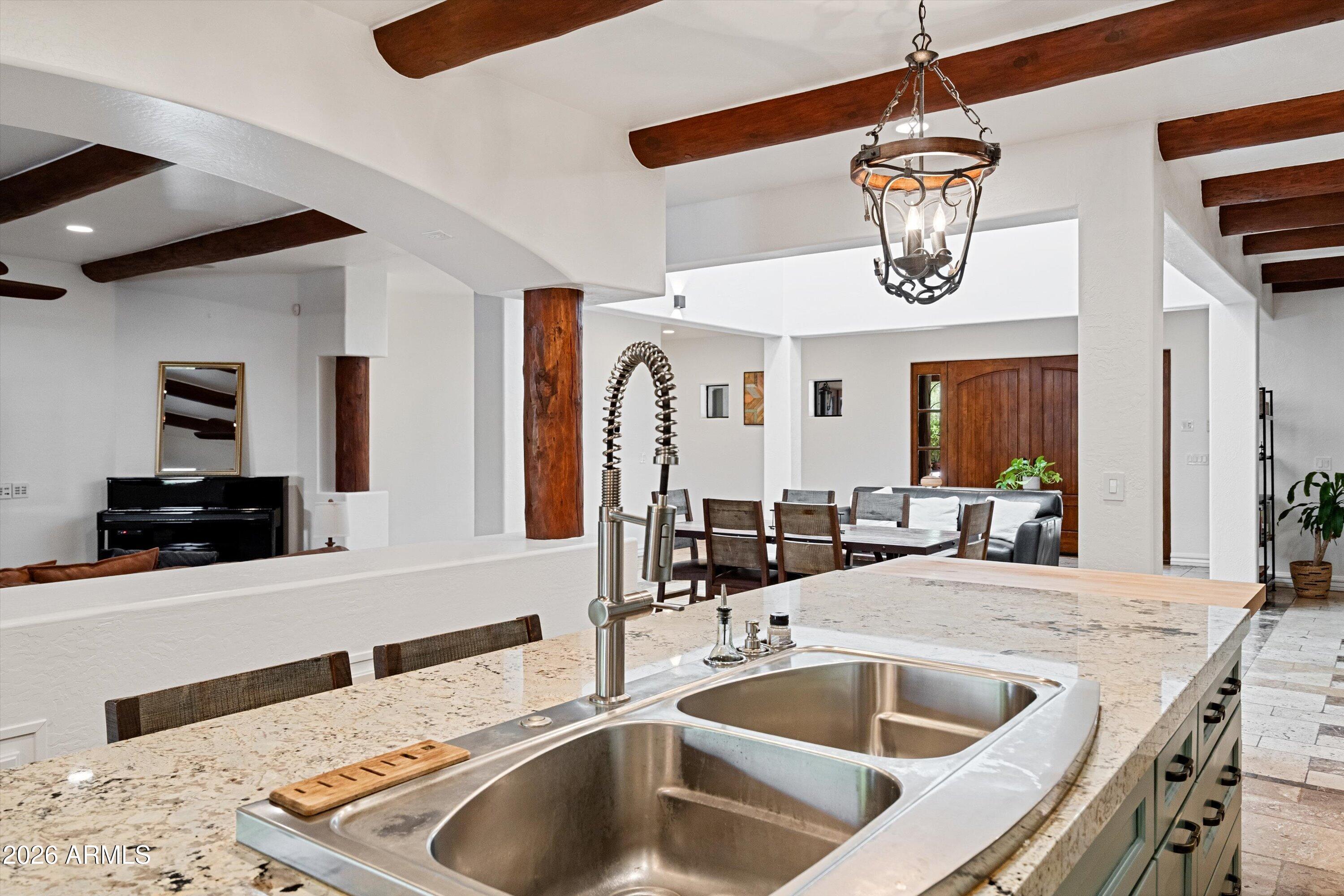 1823 West Maddock Road Phoenix, AZ 85086 - Photo 35 of 121 035-Kitchen