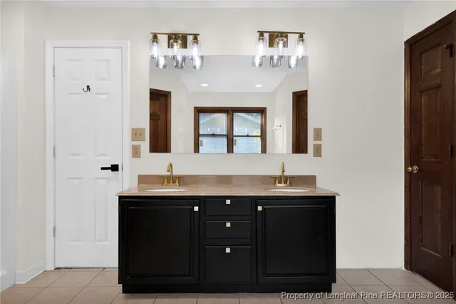 $399,900 | 160 Carolina Way, Sanford, NC 27332