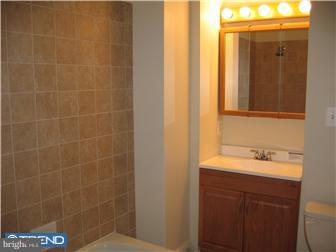 224 Rutledge Avenue Folsom, PA 19033 - Photo 9 of 12 Gallery Image 9