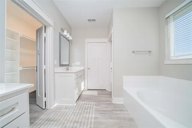 $472,000 | 16208 Tulare, Lindale, TX 75771