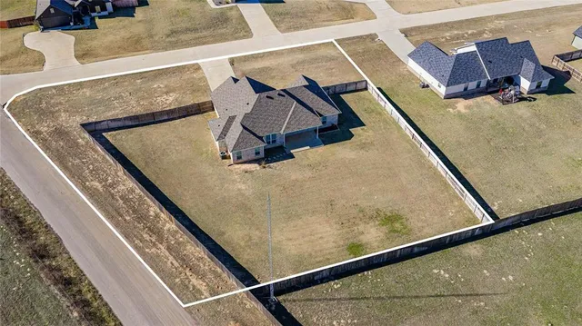 $472,000 | 16208 Tulare, Lindale, TX 75771