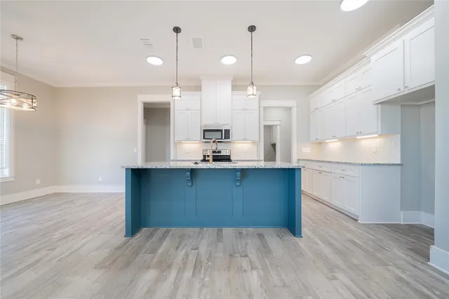 $472,000 | 16208 Tulare, Lindale, TX 75771