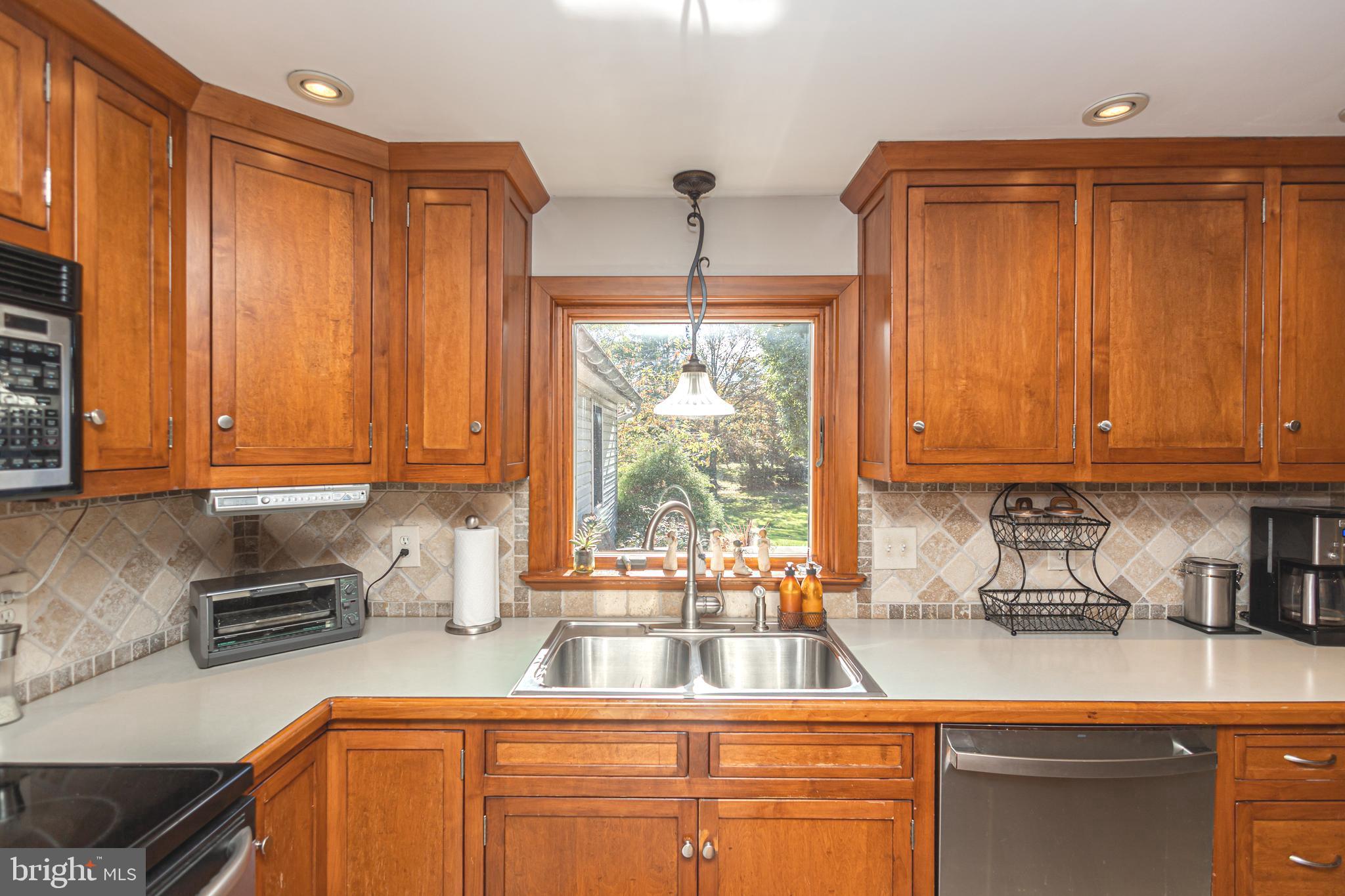 532 Gruber Road Harleysville, PA 19438 - Photo 19 of 57 Gallery Image 19