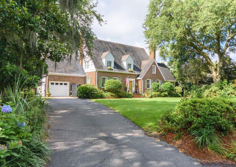 27 Broughton Road Charleston, SC 29407 - Photo 2 of 43 Front view