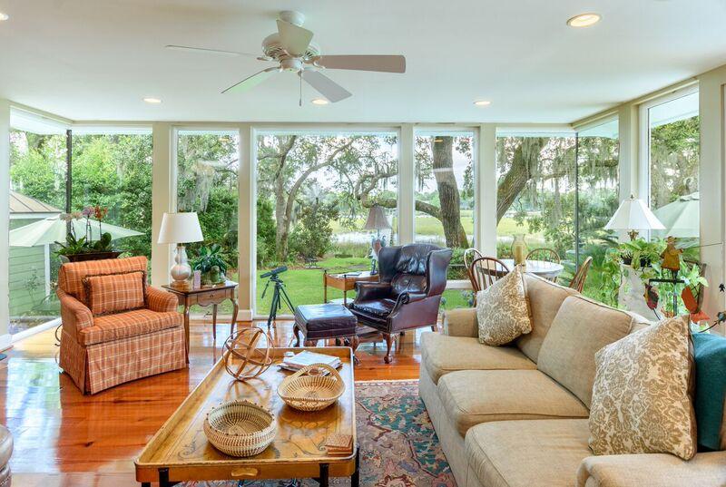 27 Broughton Road Charleston, SC 29407 - Photo 12 of 43 living room 2