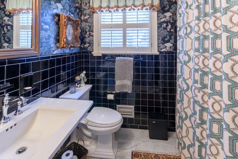 27 Broughton Road Charleston, SC 29407 - Photo 15 of 43 downstairs bathroom