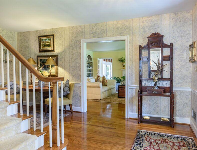 27 Broughton Road Charleston, SC 29407 - Photo 3 of 43 entrance