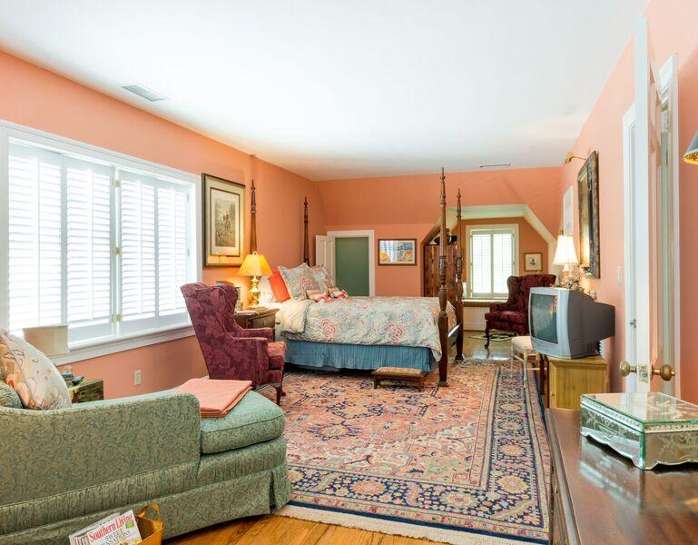 27 Broughton Road Charleston, SC 29407 - Photo 26 of 43 updtairs bedroom