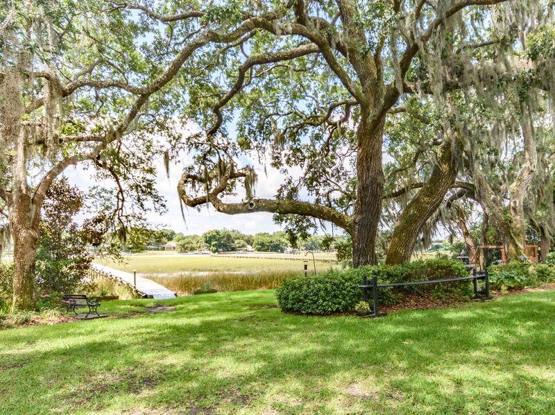 27 Broughton Road Charleston, SC 29407 - Photo 32 of 43 backyard