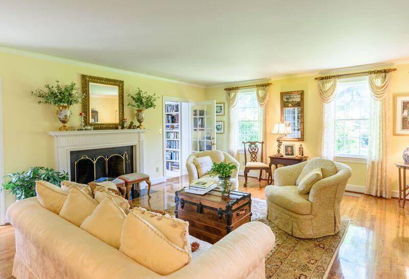 27 Broughton Road Charleston, SC 29407 - Photo 7 of 43 formal living room 2