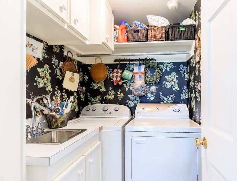 27 Broughton Road Charleston, SC 29407 - Photo 8 of 43 laundry room