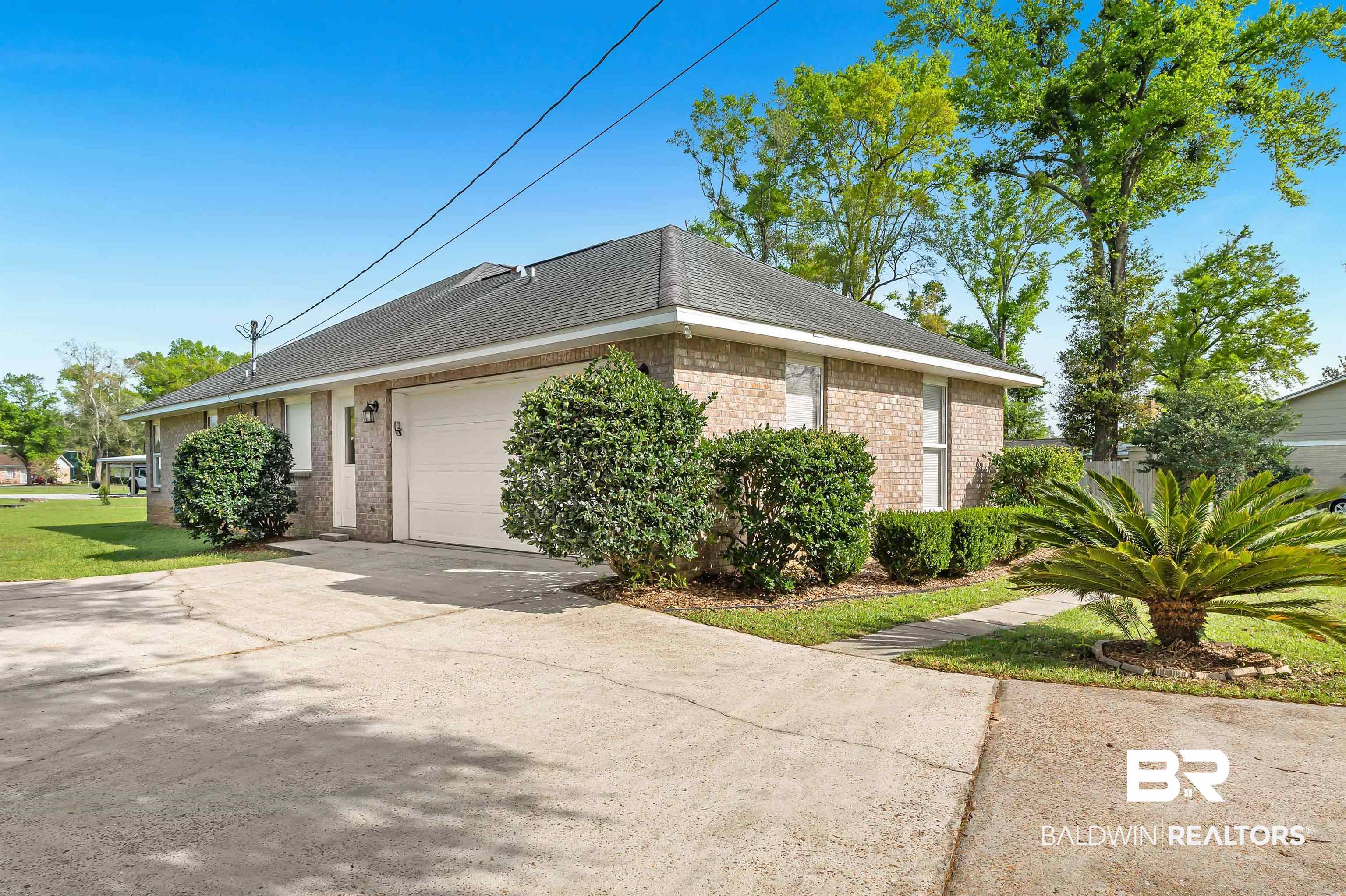 7638 Brandon Circle Foley, AL 36535 - Photo 4 of 50 Gallery Image 4