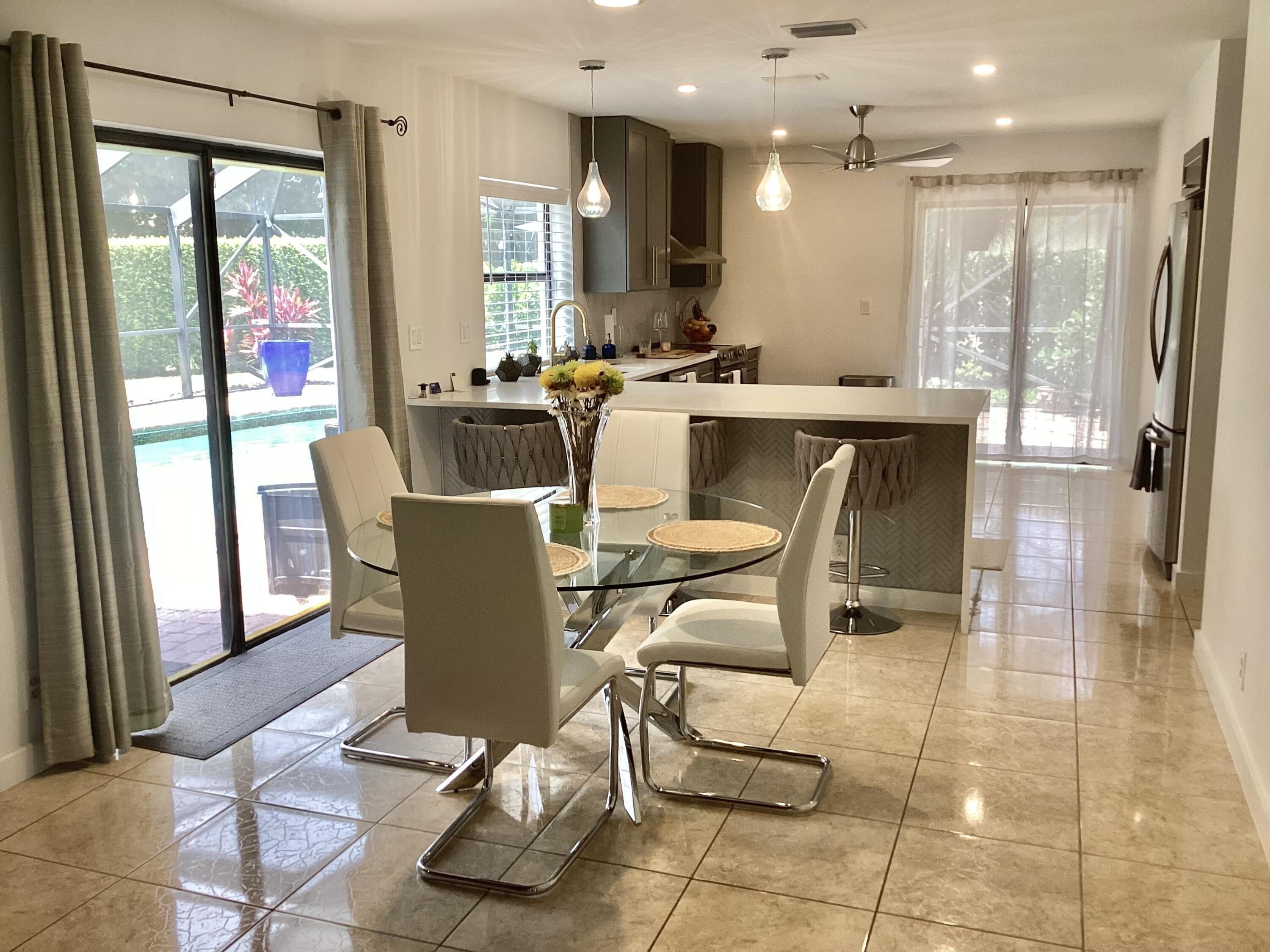 10496 Augusta Court Boca Raton, FL 33498 - Photo 9 of 41 Kitchen/Dining Area