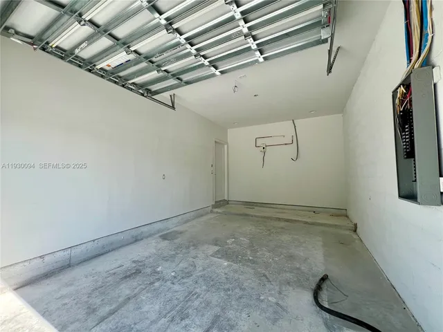 $4,500 | 6820 Northwest 6th Court, Miami, FL 33150