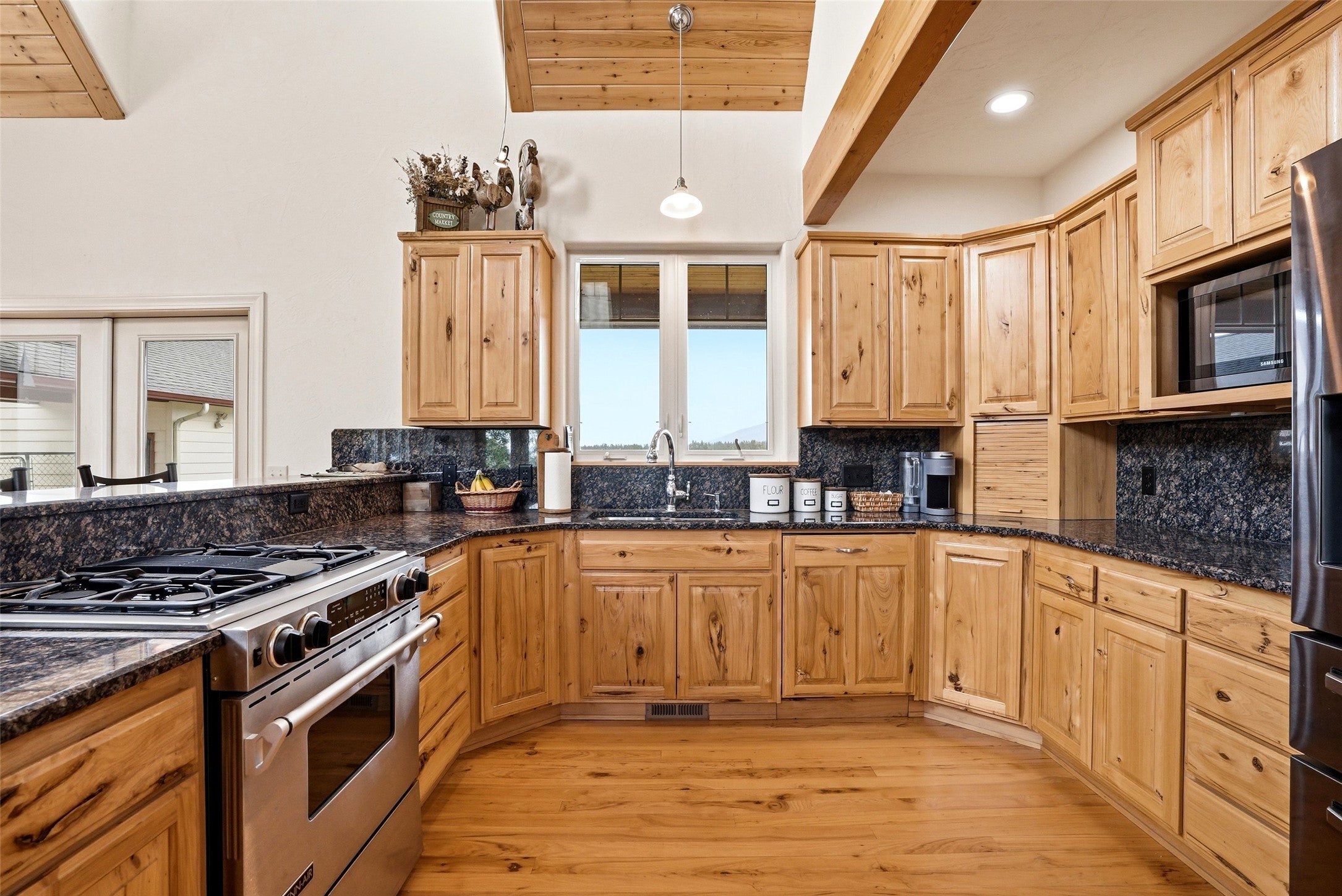 359 Bear Creek Road Victor, MT 59875 - Photo 12 of 41 Gallery Image 12