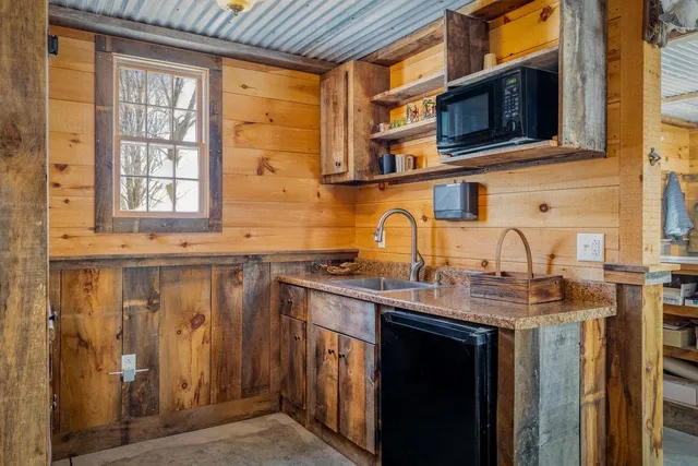 $1,995,000 | 200 B Burgess Road, Shoreham, VT 05770