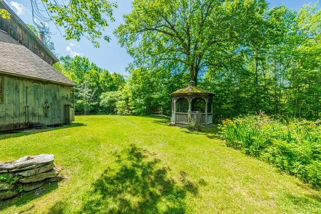 $750,000 | 55 Uphill Road, Landgrove, VT 05148