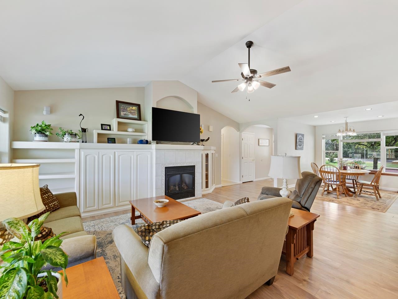 824 24 Road Grand Junction, CO 81505 - Photo 4 of 42