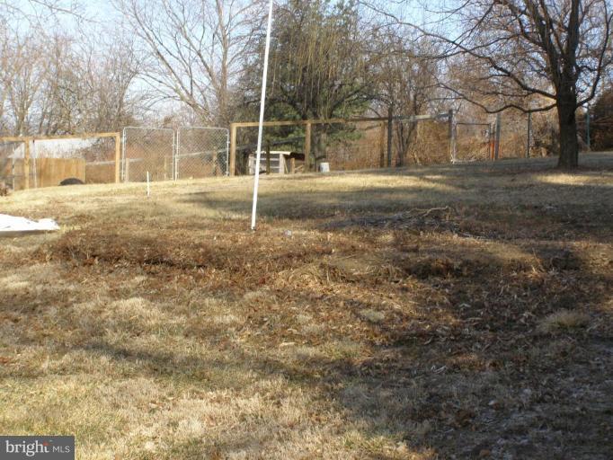 7731 Creager Road Waynesboro, PA 17268 - Photo 19 of 19 Feneced Dog Run
