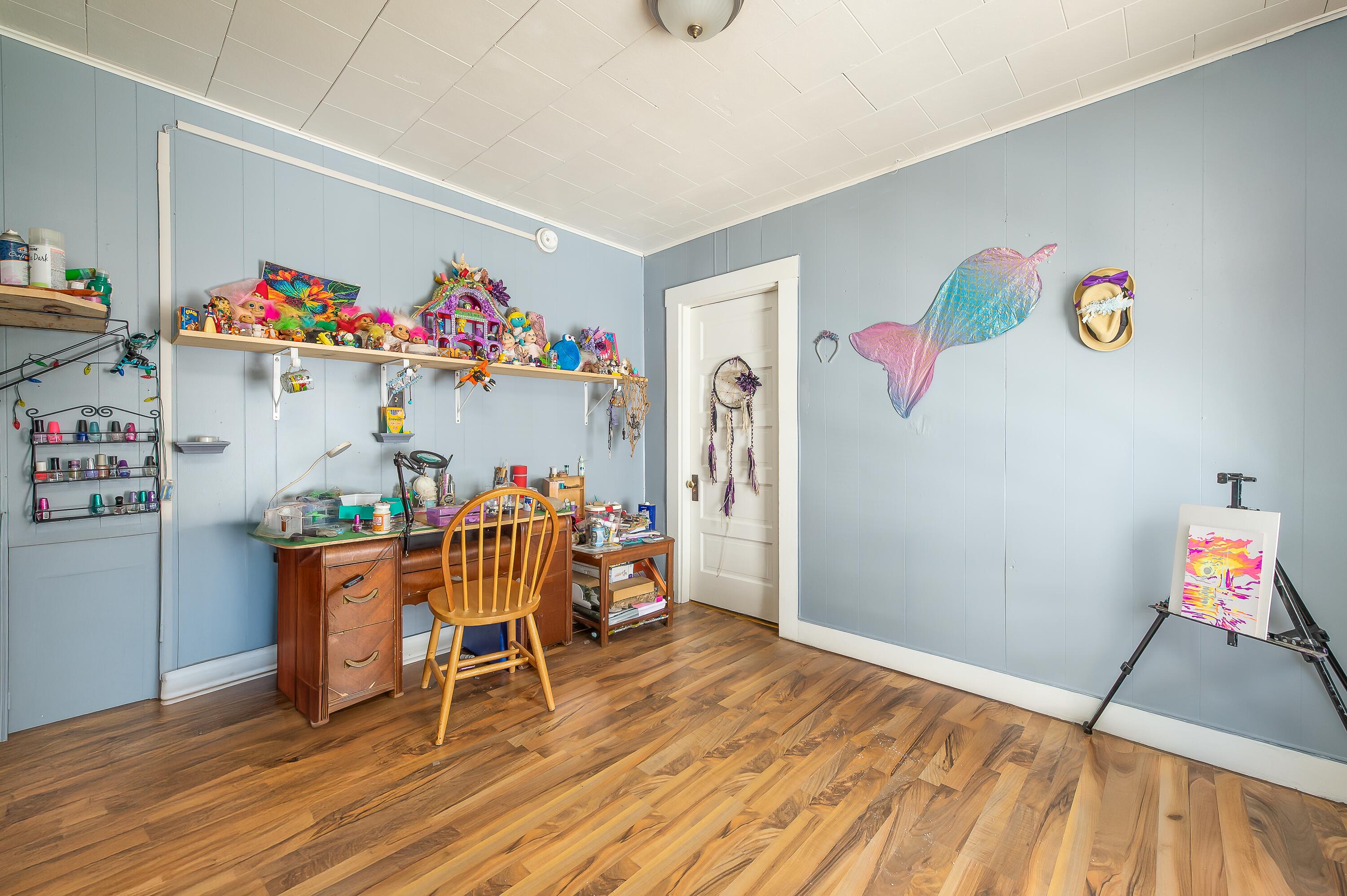 323 Cumberland Street Rumford, ME 04276 - Photo 8 of 14 DSC_2606-Edit