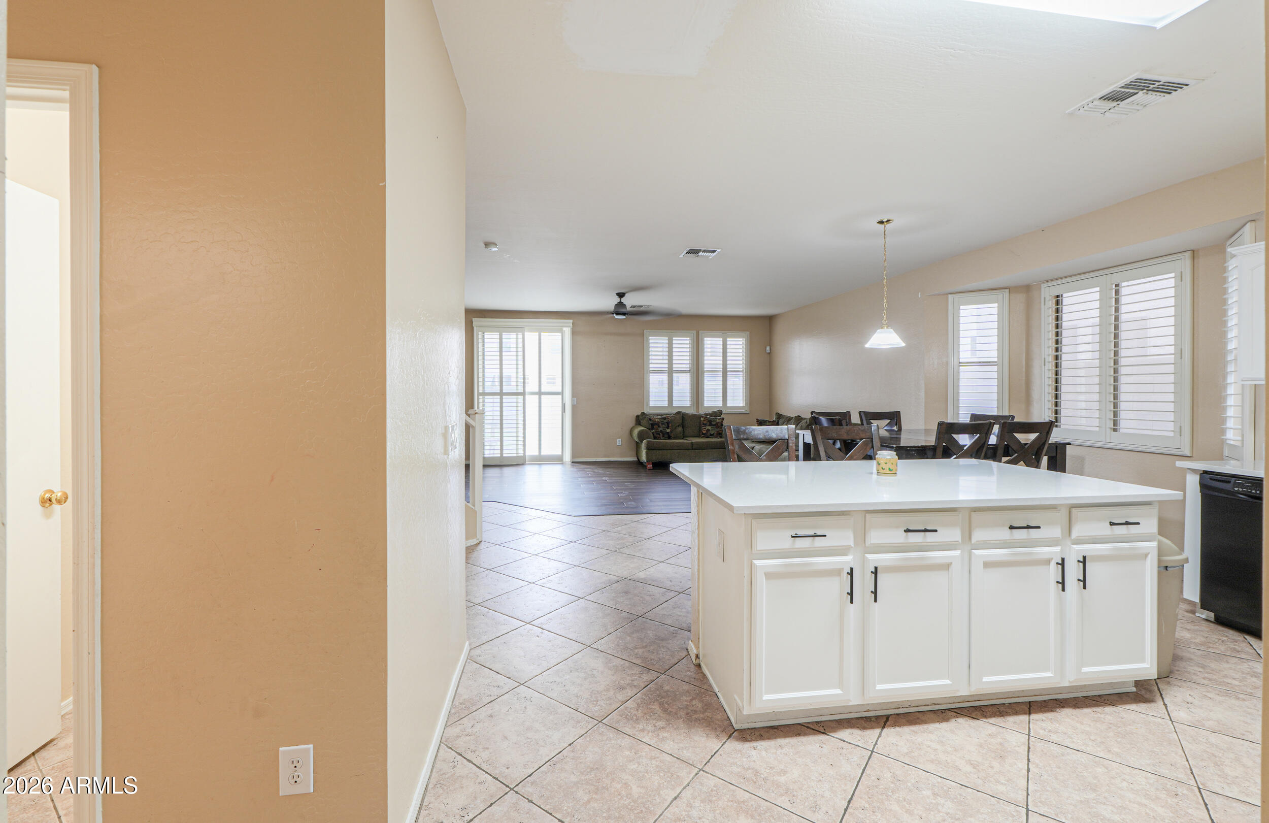 46136 West Sonny Road Maricopa, AZ 85139 - Photo 8 of 81 08