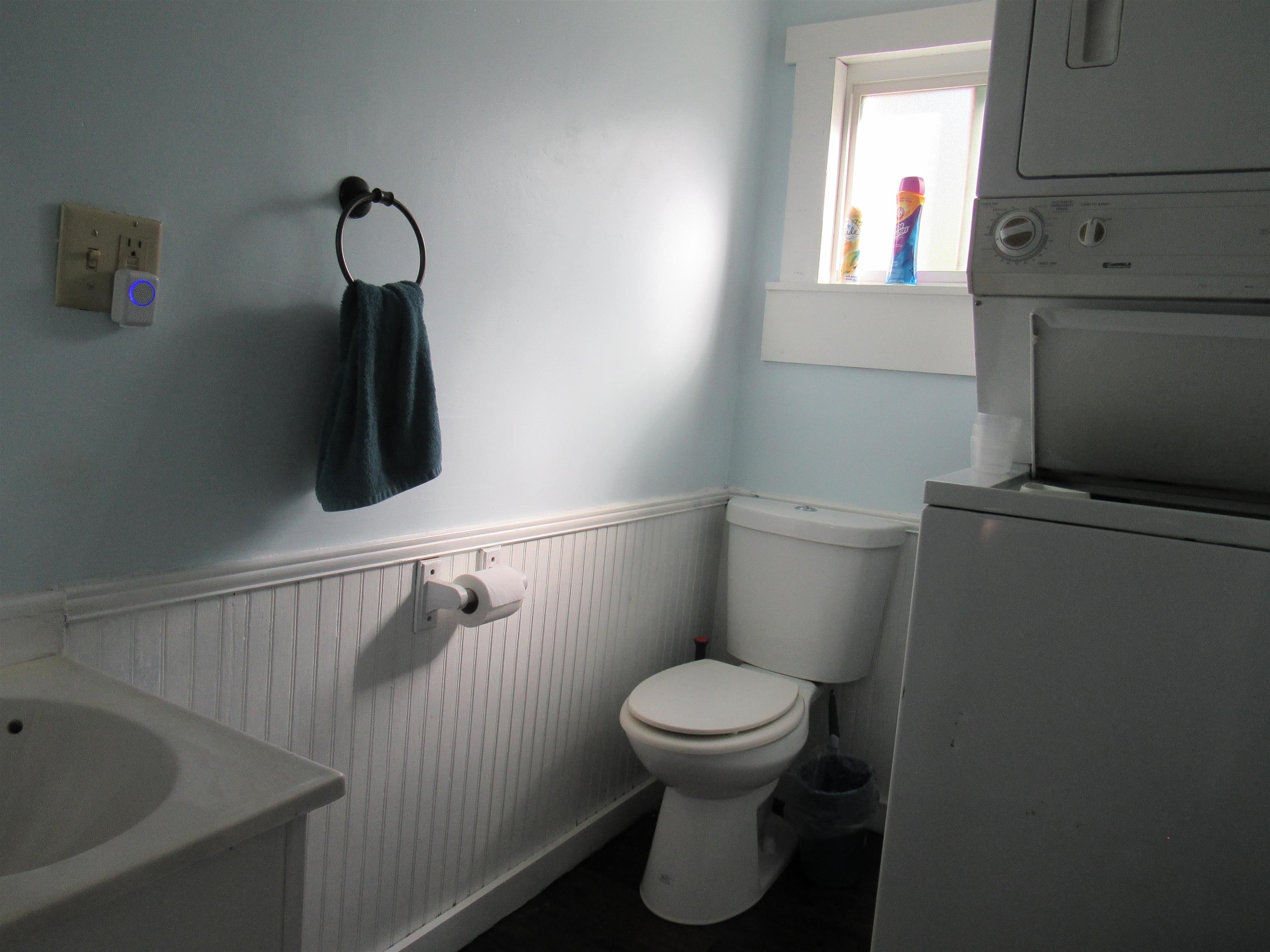 77 Maple Street Orleans, VT 05860 - Photo 17 of 27