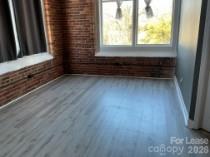 201 South Hoskins Road Charlotte, NC 28208 - Photo 2 of 12