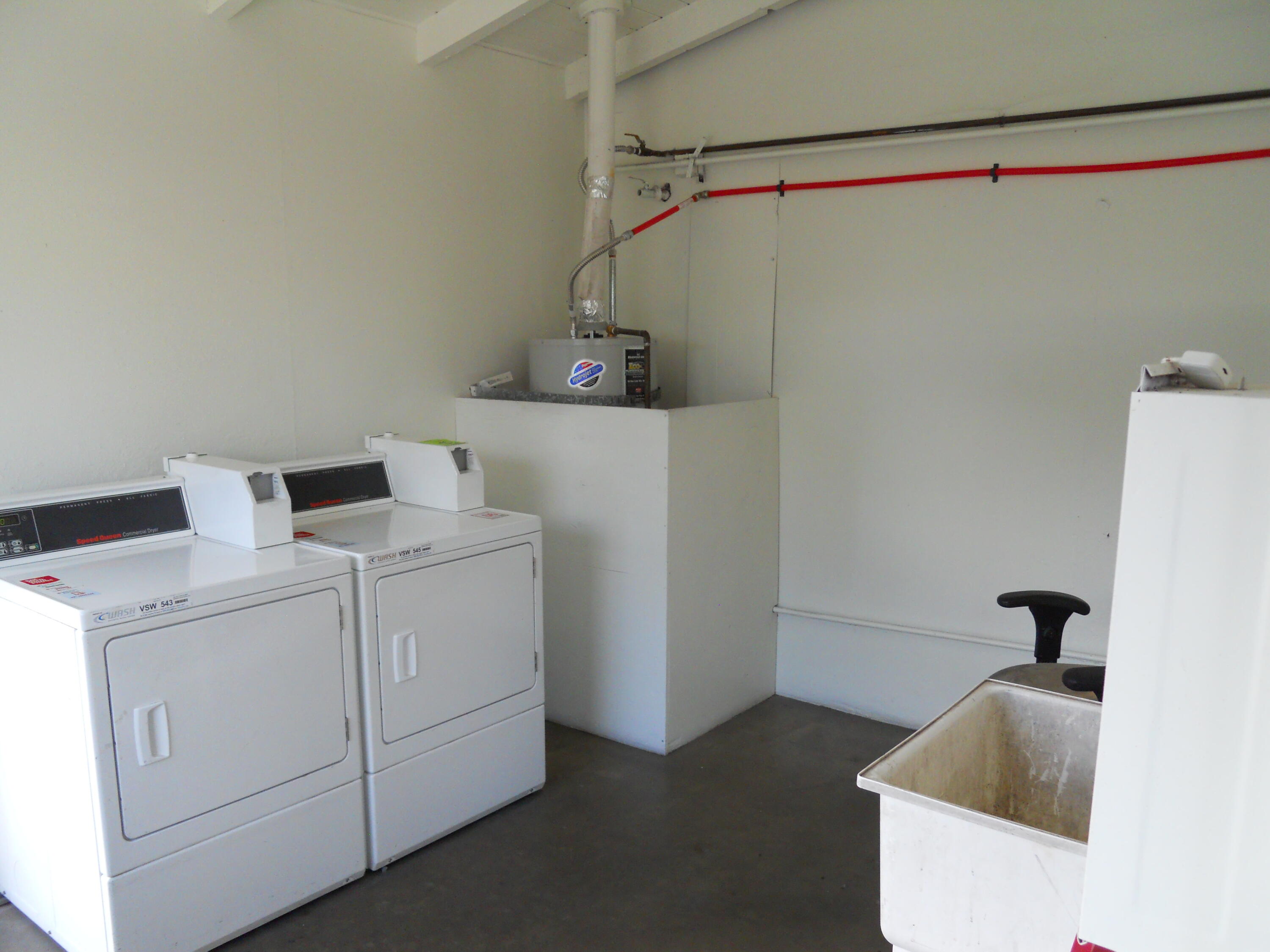 520 Pine Avenue, Unit 5 Goleta, CA 93117 - Photo 11 of 14 a utility room with dryer and washer