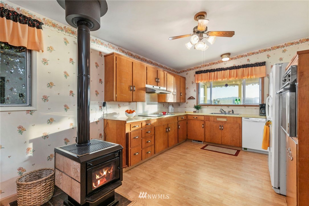 1319 Darling Road Northwest Bremerton, WA 98311 - Photo 21 of 34 Gallery Image 21