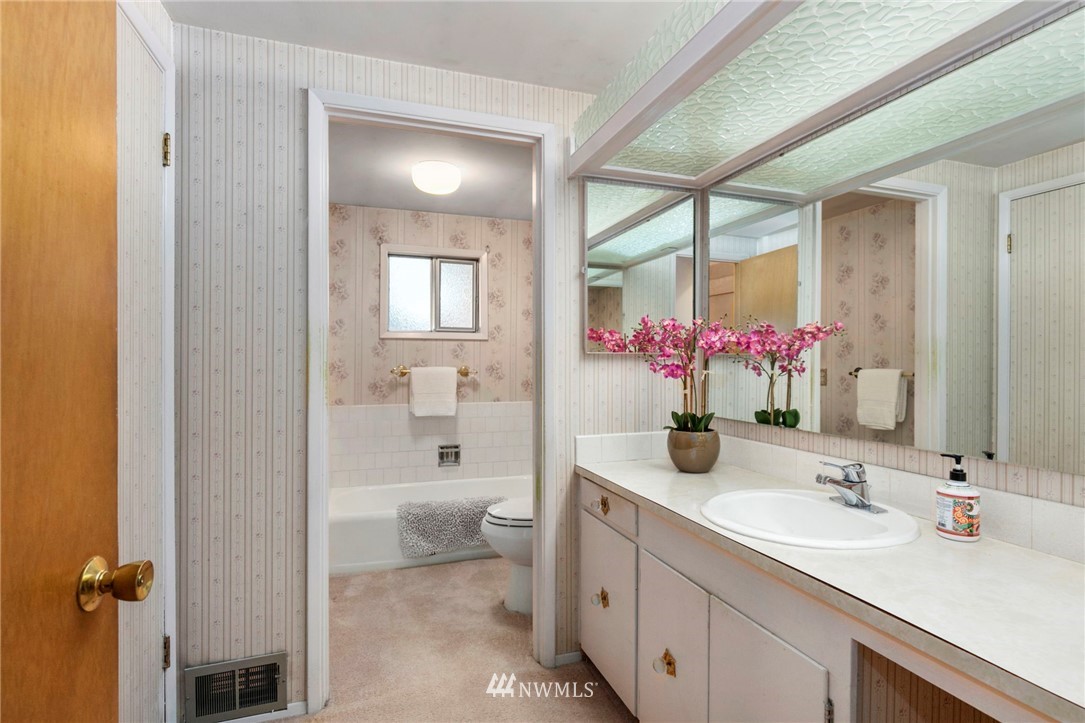 1319 Darling Road Northwest Bremerton, WA 98311 - Photo 25 of 34 Gallery Image 25