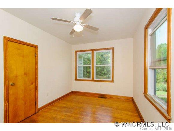 255 Edgewood Road South Asheville, NC 28803 - Photo 12 of 22 Gallery Image 12