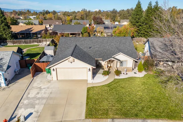 a view of a house with garden
