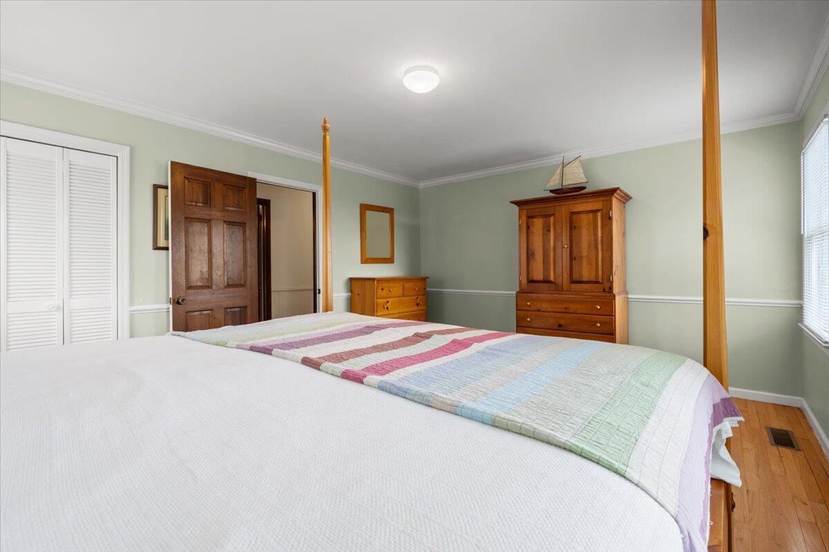 1214 Tabby Drive Folly Beach, SC 29439 - Photo 40 of 88 Spacious