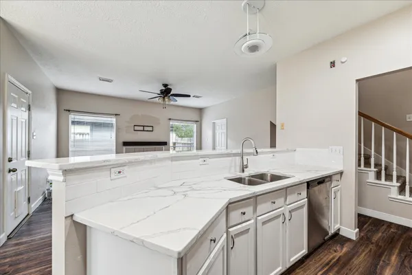 $265,000 | 11902 Oakner Drive, Tomball, TX 77377