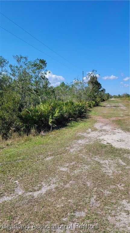 1061 Riding Drive Lorida, FL 33857 - Photo 18 of 21 Gallery Image 18