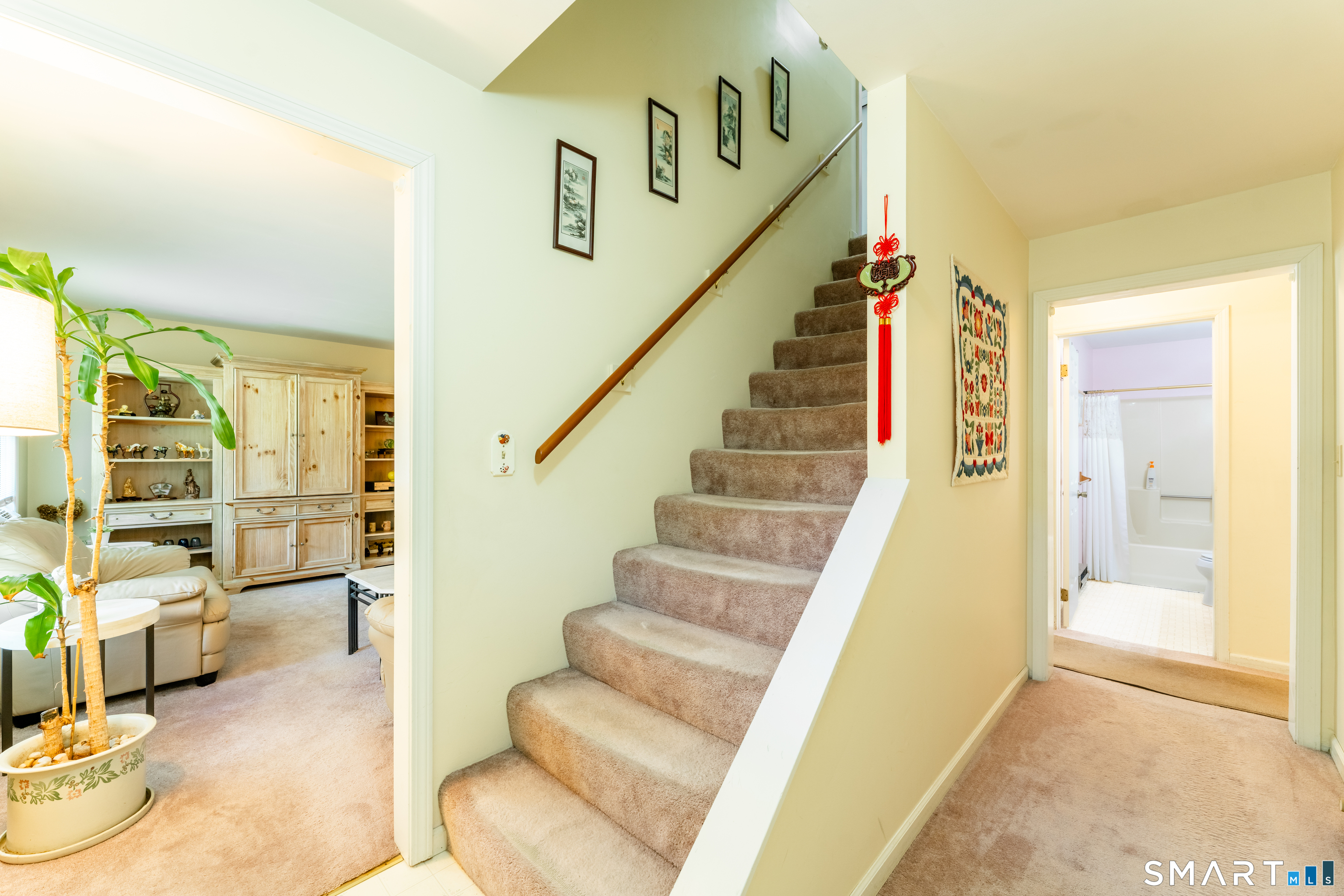 476 Noank Ledyard Road Groton, CT 06355 - Photo 24 of 37