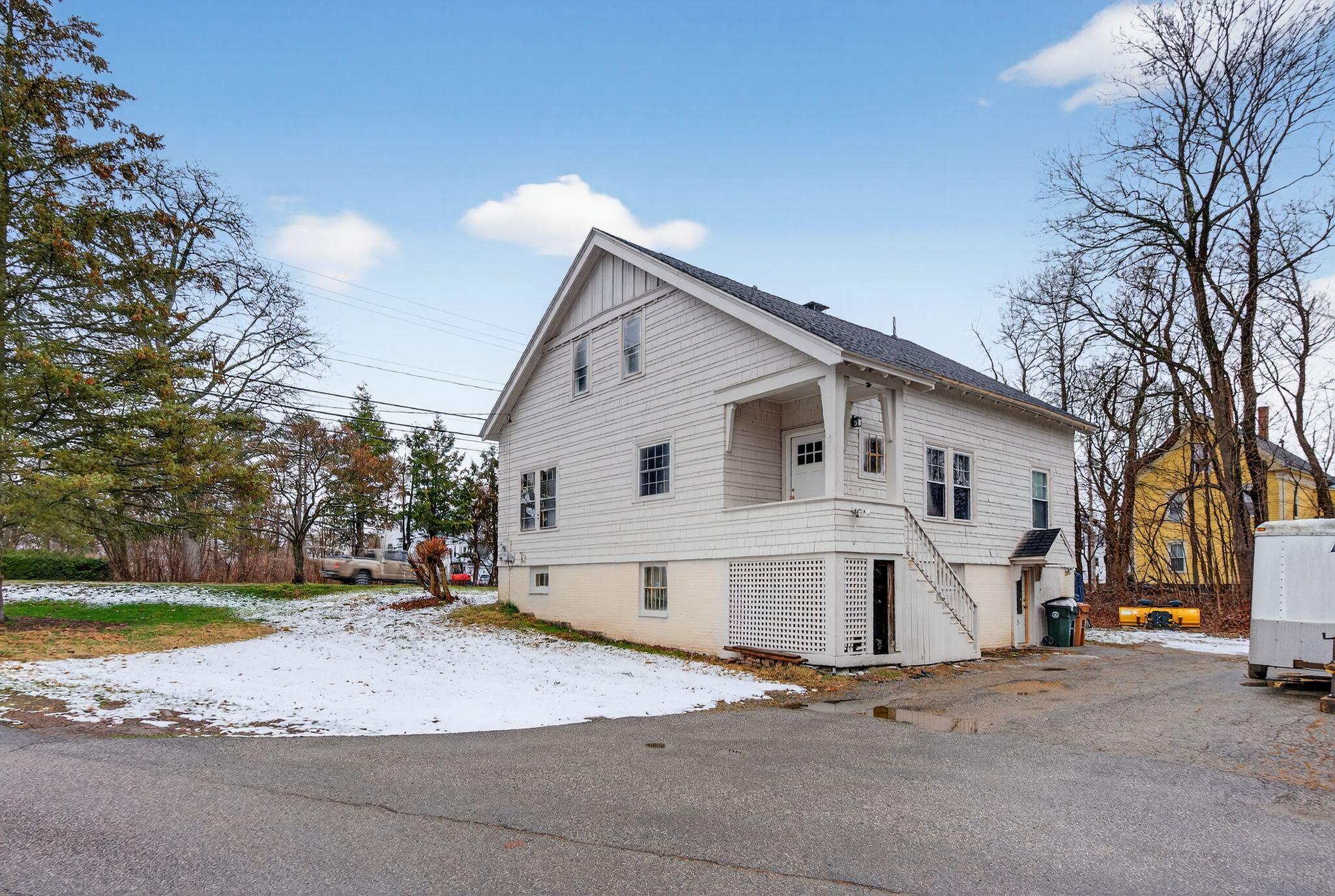 106 North Street Saco, ME 04072 - Photo 6 of 39 6_DSC04263