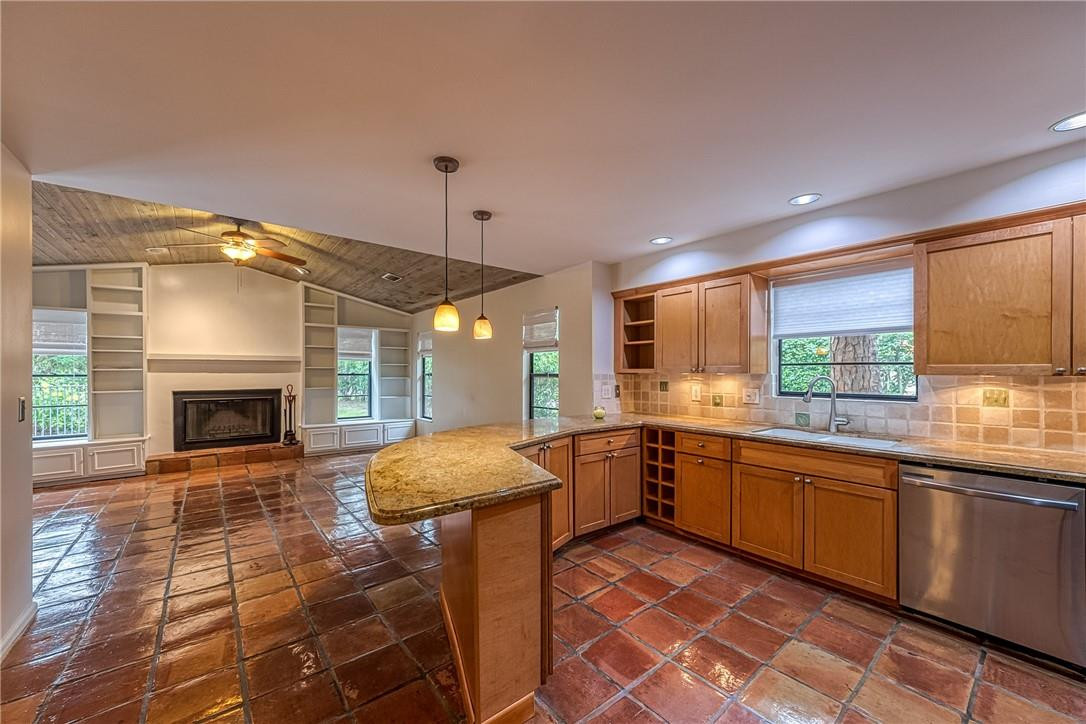 3602 Northwest 24th Avenue Boca Raton, FL 33431 - Photo 11 of 68 Kitchen to Family Room