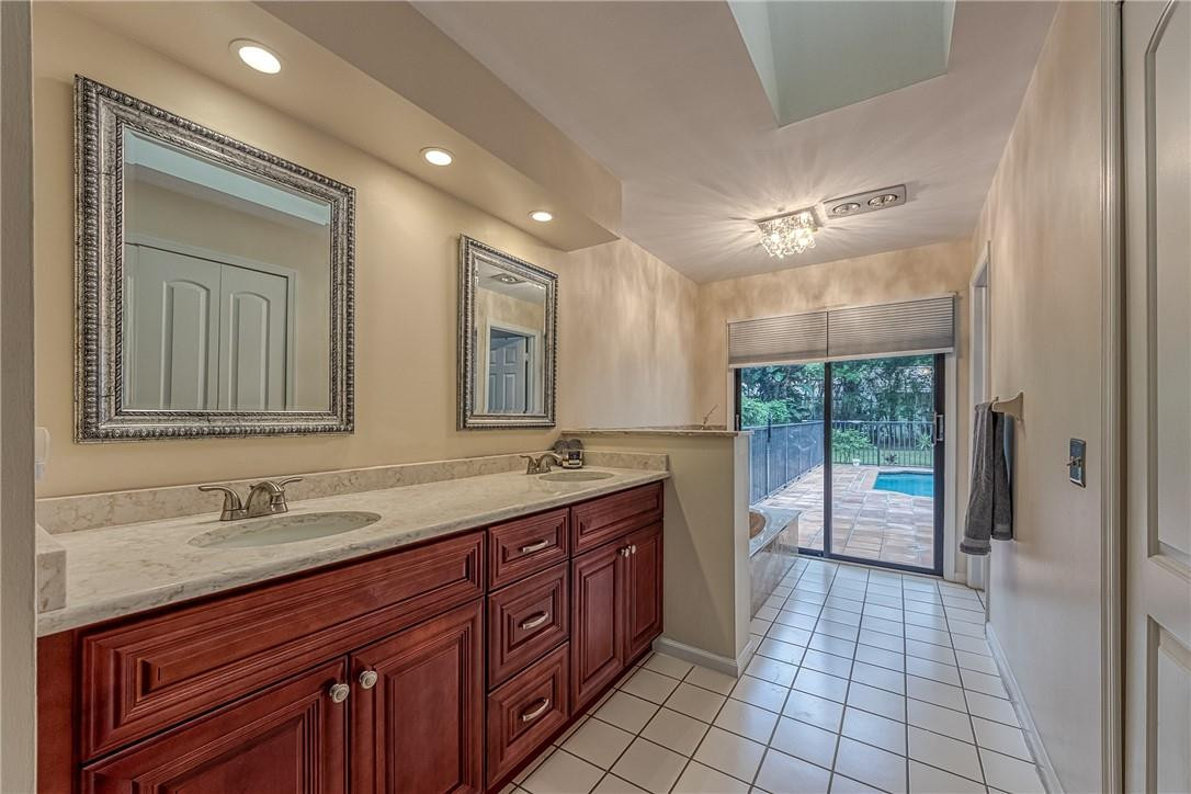 3602 Northwest 24th Avenue Boca Raton, FL 33431 - Photo 27 of 68 Master Bath