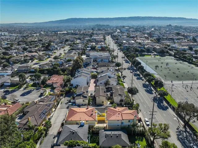 $1,690,911 | 204 North Prospect Avenue, Unit B, Redondo Beach, CA 90277